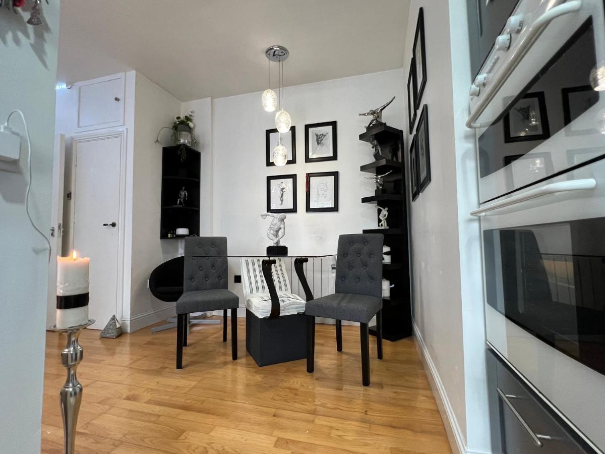 Lovely Apartment In Cork Eksteriør billede