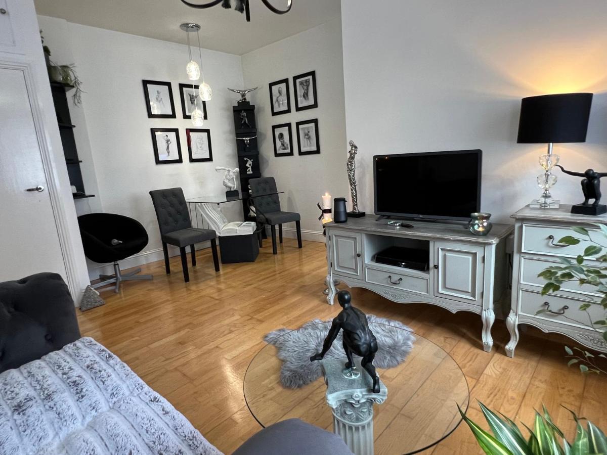 Lovely Apartment In Cork Eksteriør billede